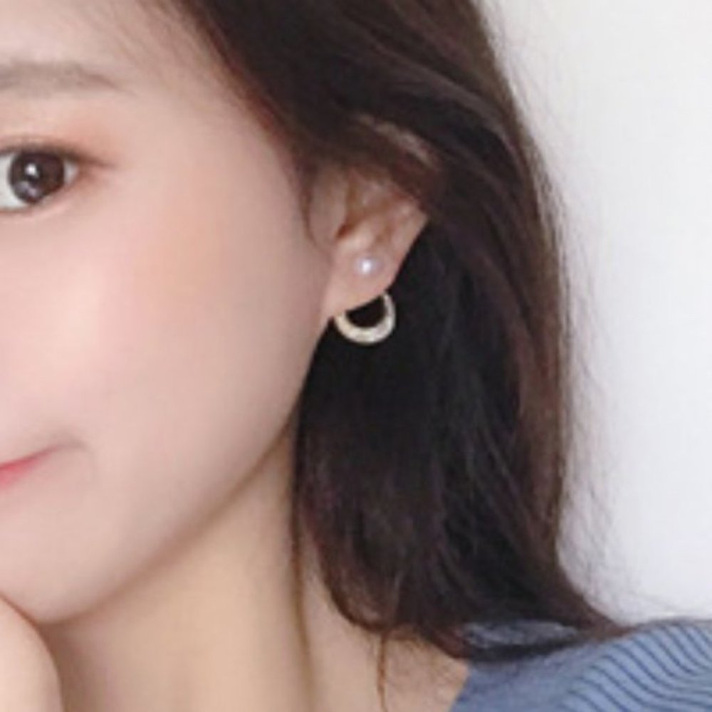 💙LAST ONE 💖Silver posts Moon Earrings - Picture 4 of 7